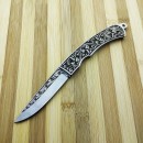 N690 Komple Gravürlü Kuyruk Kilitli Premium Çakı N690 Komple Gravürlü Kuyruk Kilitli Premium Çakı